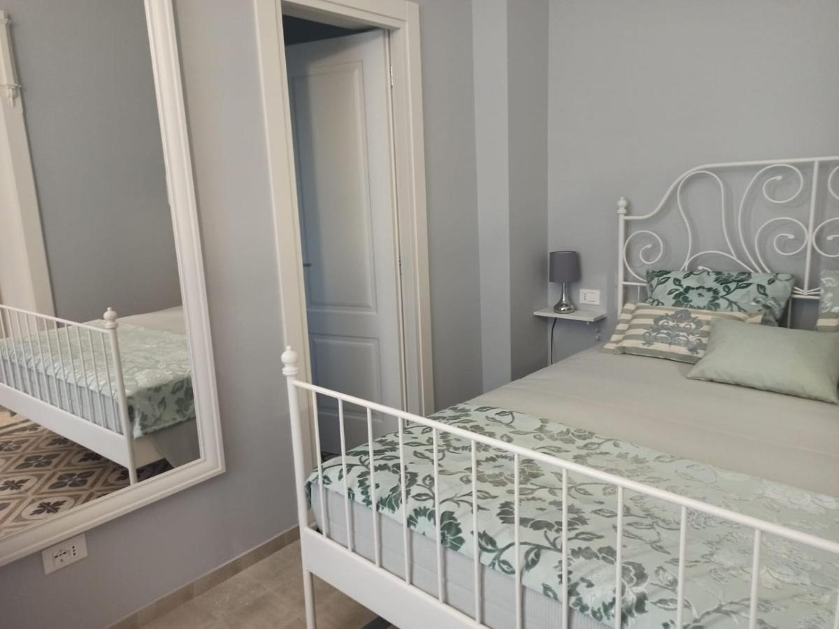 B&B Puglia D'Amare Lizzano  Buitenkant foto